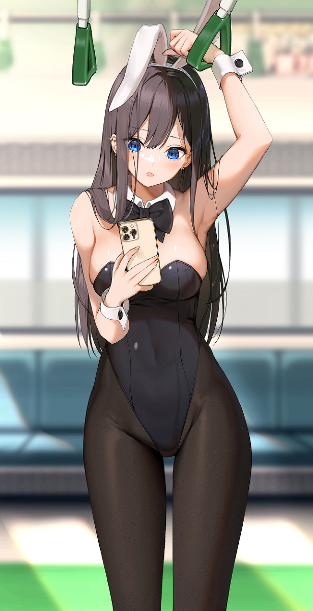 This is a pixiv picture whose title is 地下鉄ウサギ.