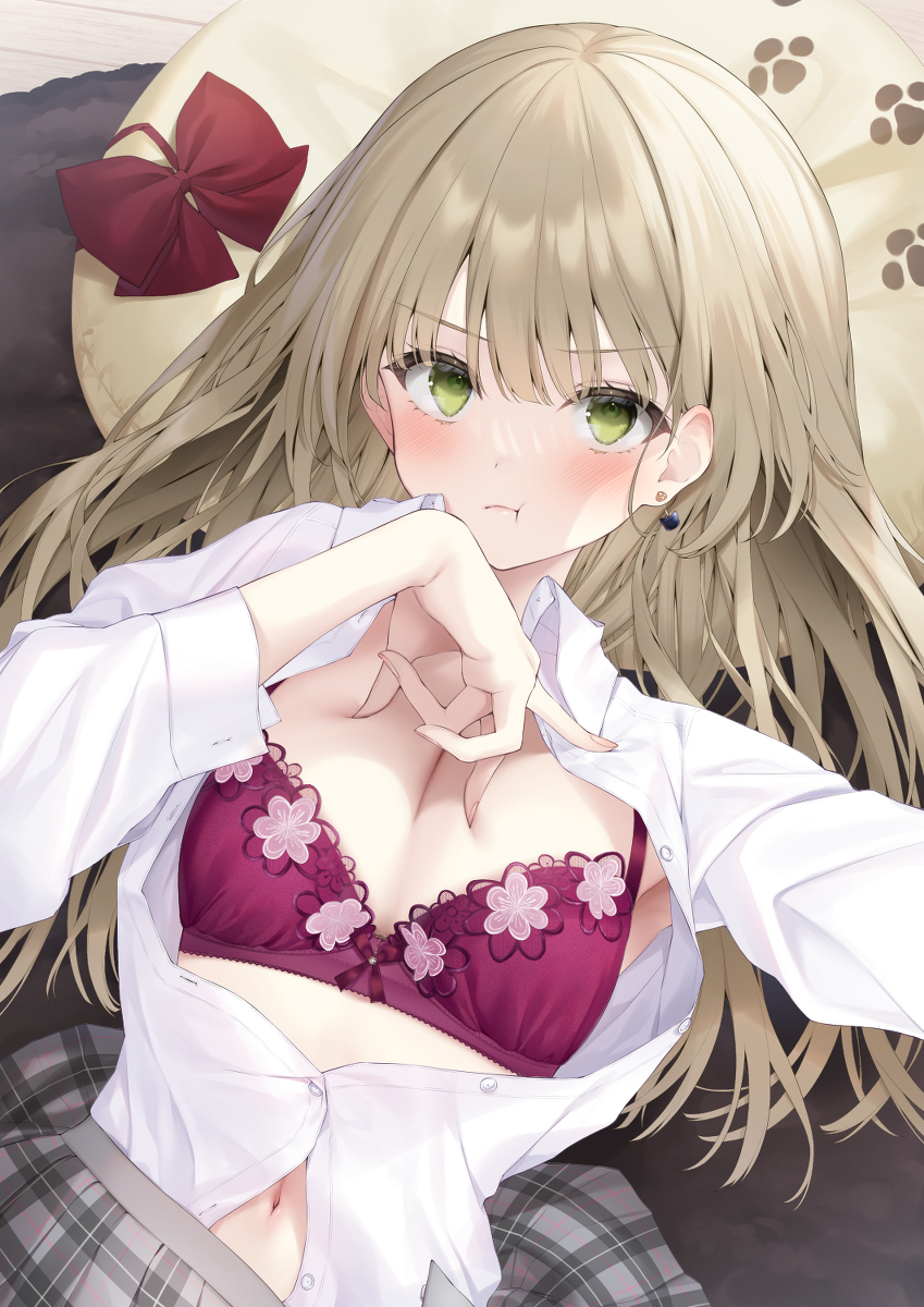 This is a pixiv picture whose title is あたしだって谷間くらいできるし.