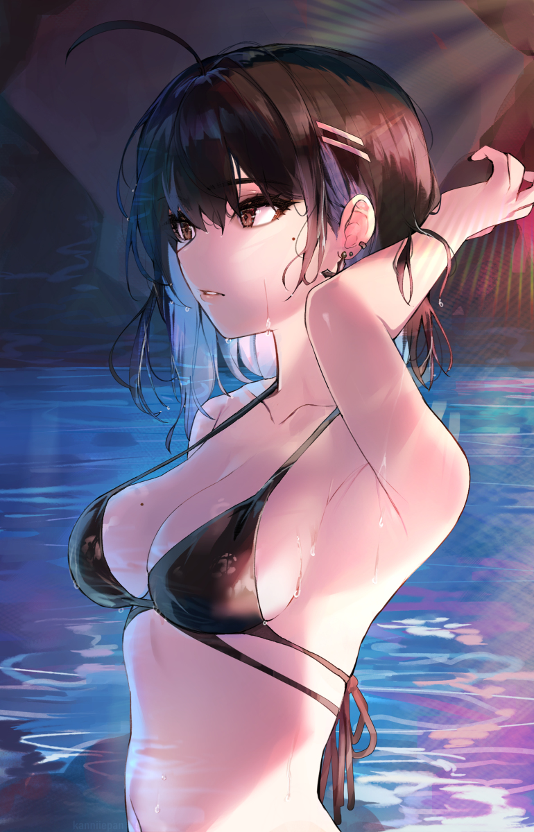 This is a pixiv picture whose title is Summer isn't over.