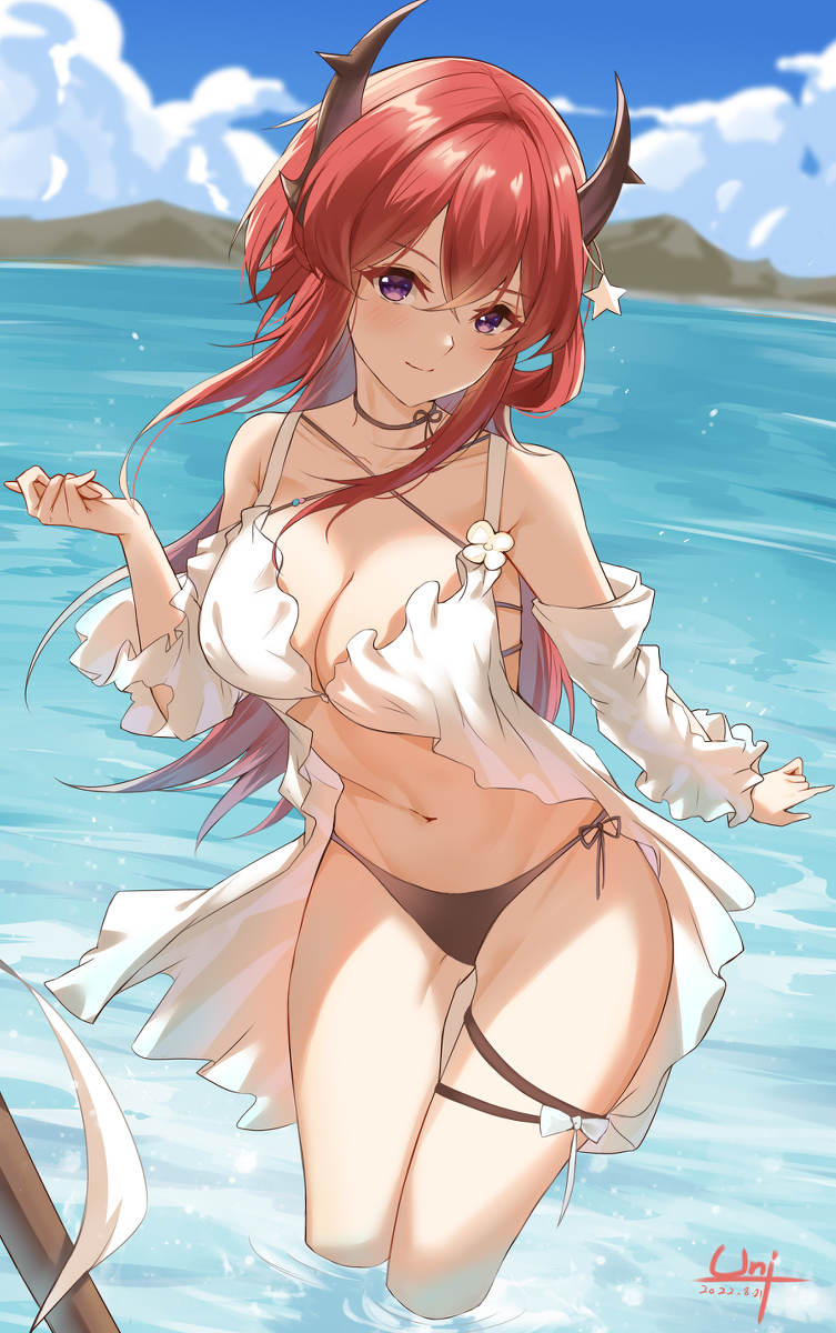 This is a pixiv picture whose title is 42姐泳装.