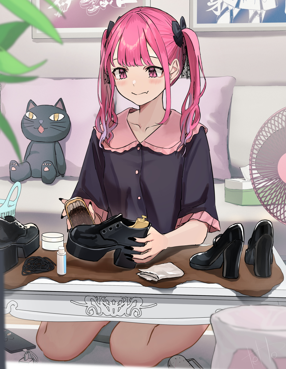 This is a pixiv picture whose title is 物を大切にする見た目地雷系幼馴染.