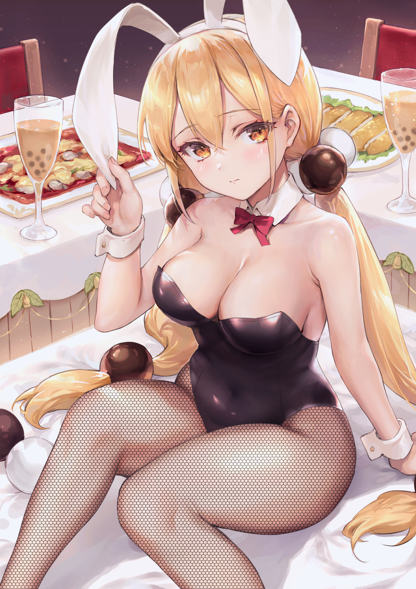 This is a pixiv picture whose title is 食用系少女-バニー.