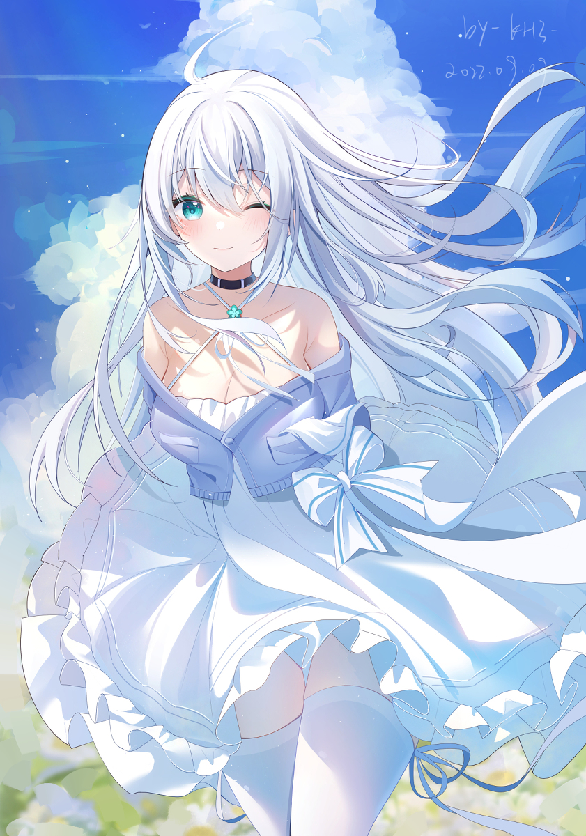 This is a pixiv picture whose title is 更新~白色小姐姐.