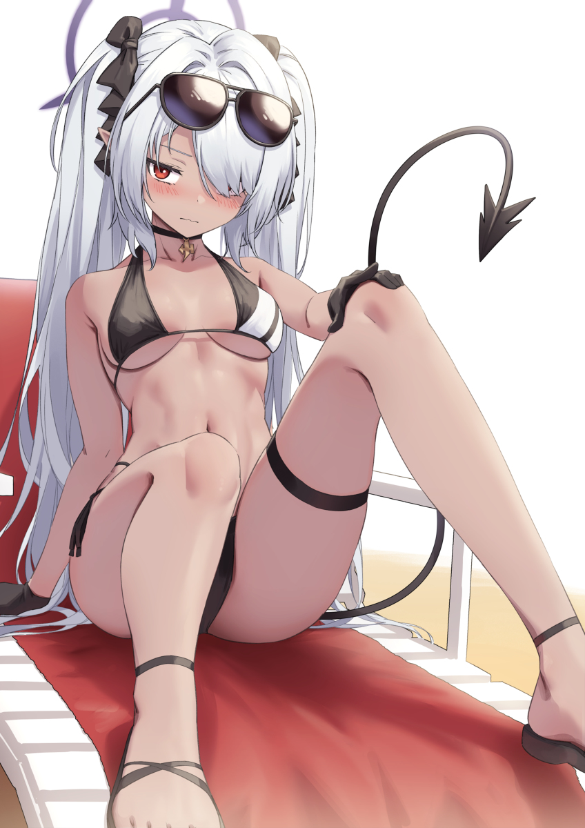 This is a pixiv picture whose title is 水着イオリ.