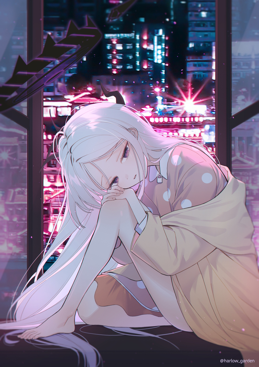 This is a pixiv picture whose title is 崖っぷちに立たされた心.