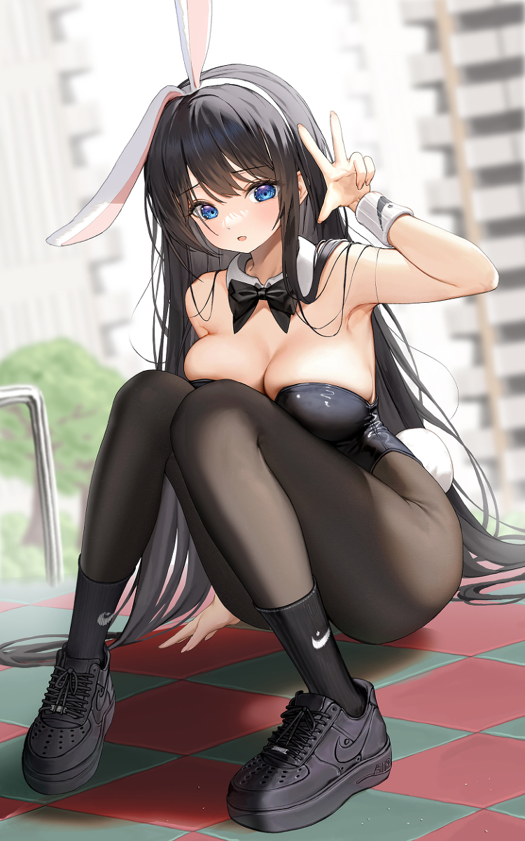 This is a pixiv picture whose title is 遊び場ウサギ.