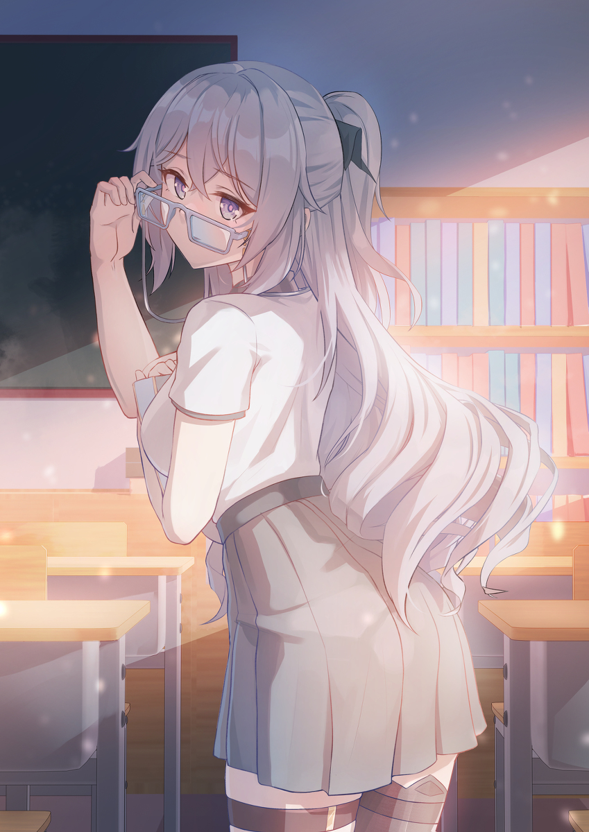 This is a pixiv picture whose title is DAY68 ”这位同学，等会你得到我办公室来一趟“.