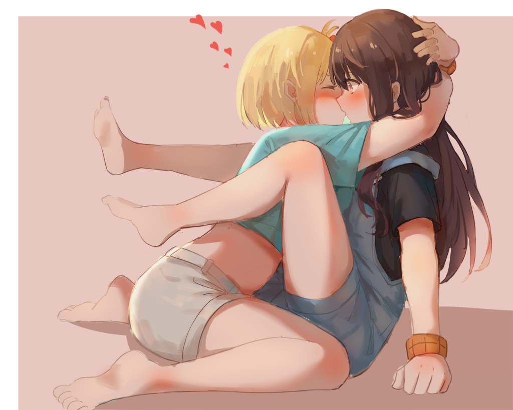 This is a pixiv picture whose title is 逃がさない.