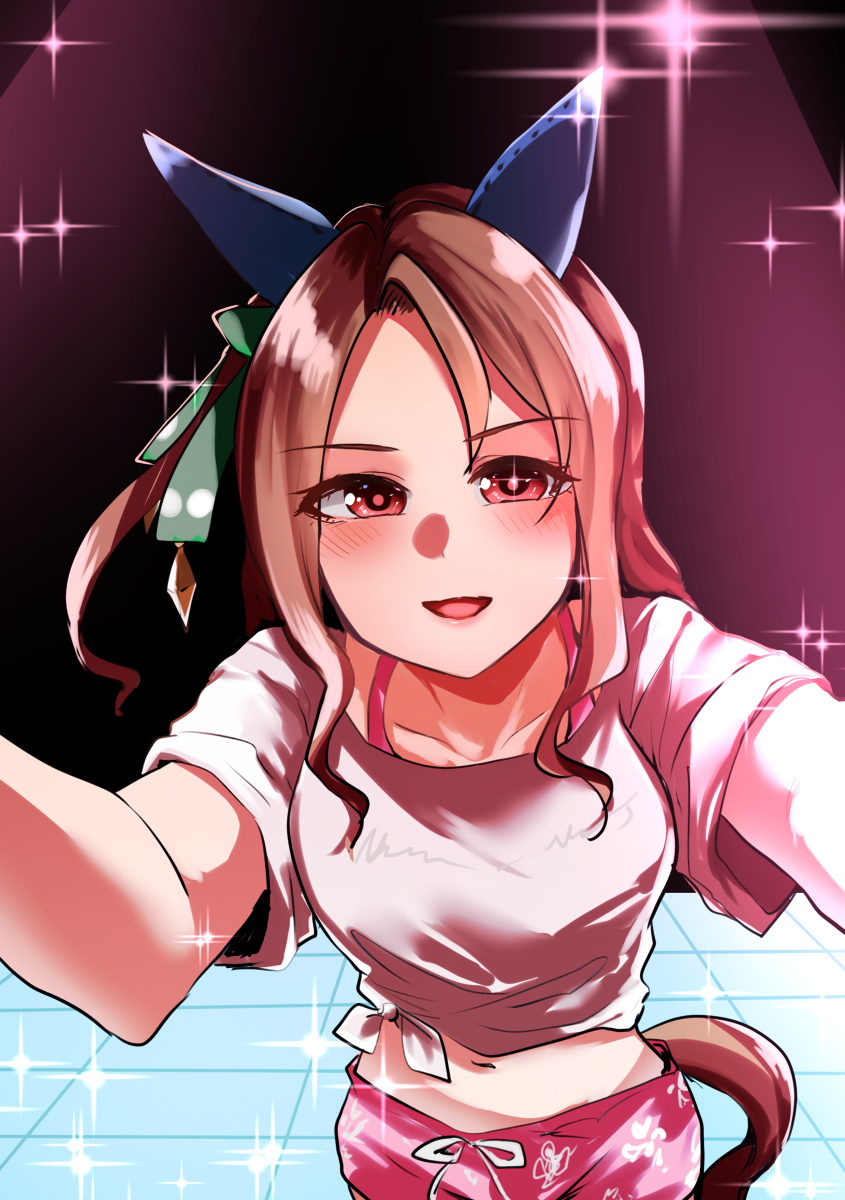 This is a pixiv picture whose title is 視線誰にも譲れない.