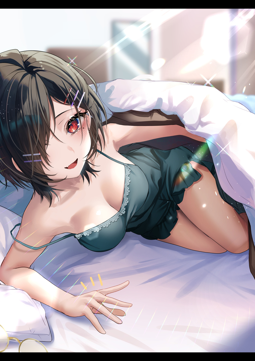 This is a pixiv picture whose title is 一限がある朝、最強の敵.