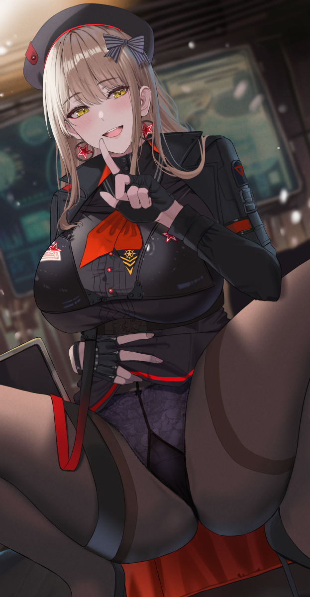 This is a pixiv picture whose title is たくし上げパンツ.