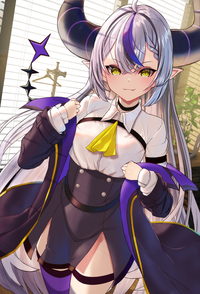 This is a pixiv picture whose title is ラプラス社長.