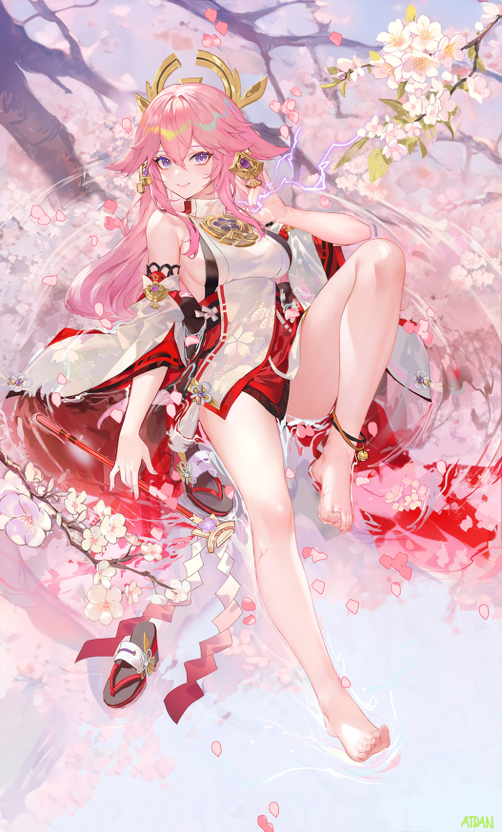 This is a pixiv picture whose title is 神子.