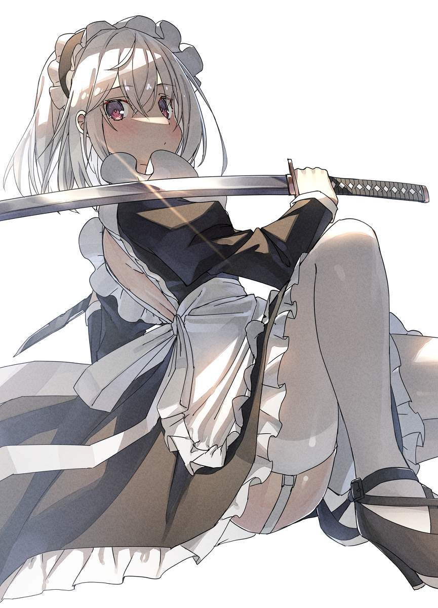 This is a pixiv picture whose title is メイドと武器.