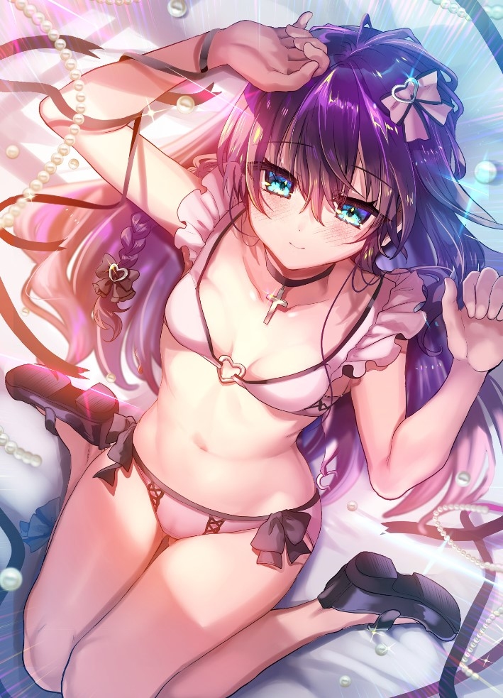 This is a pixiv picture whose title is 一緒に寝ます？❤️.
