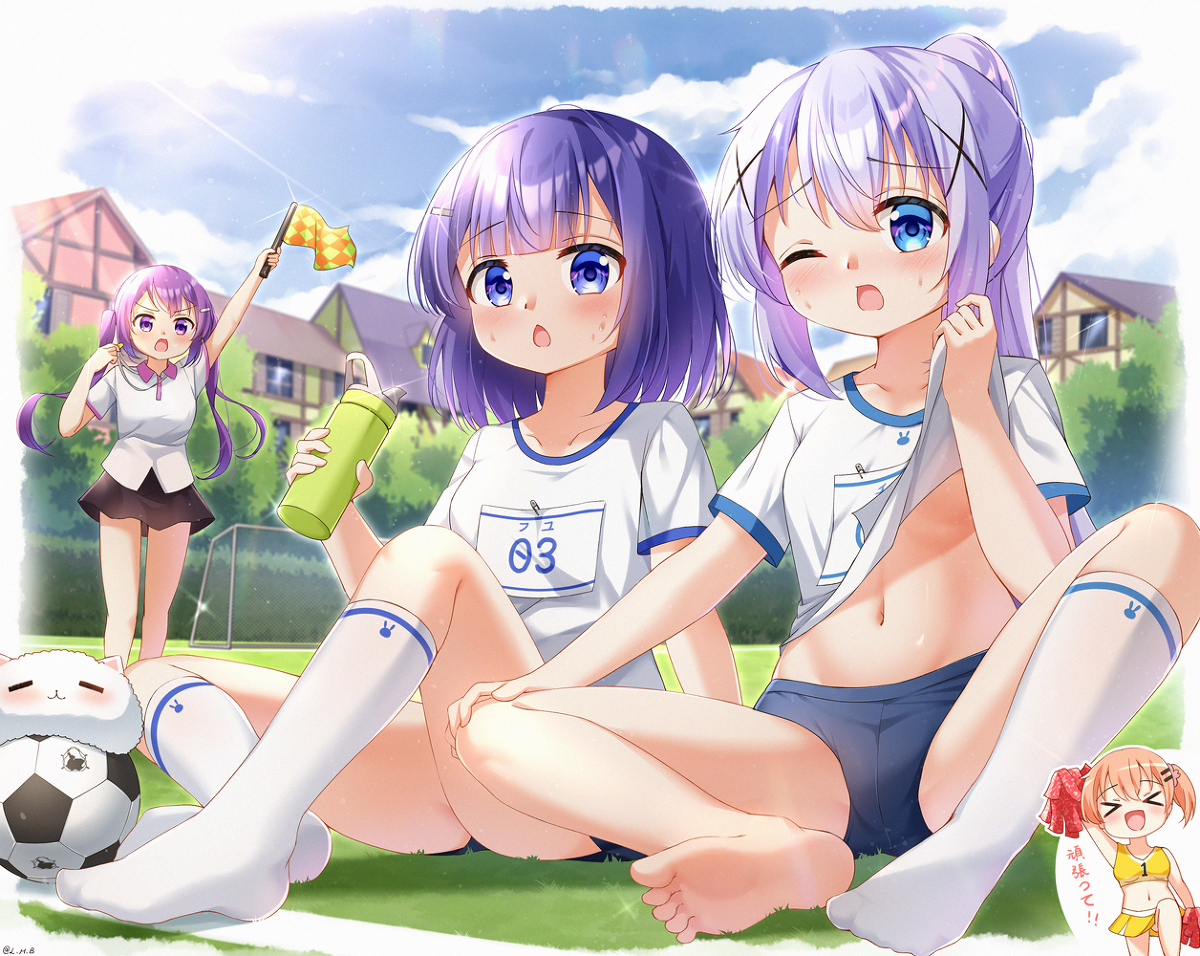 This is a pixiv picture whose title is チノフユのサッカ練習.