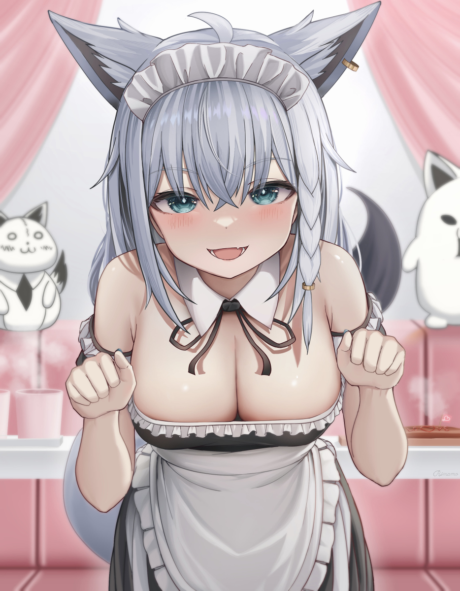 This is a pixiv picture whose title is メイド🦊.