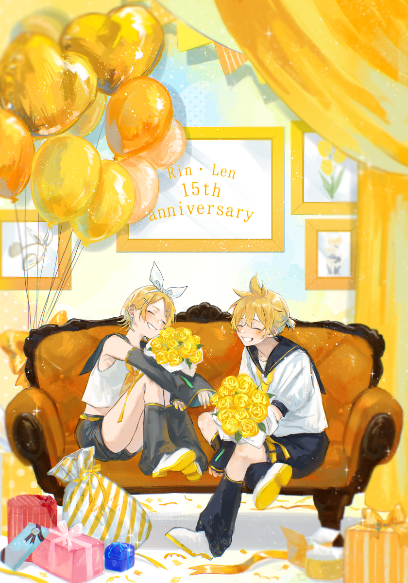 This is a pixiv picture whose title is 鏡音15周年.