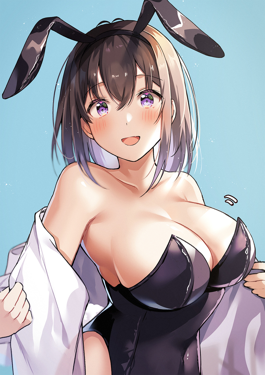This is a pixiv picture whose title is 「じゃーん、うさぎ年にはバニーだよね？」.