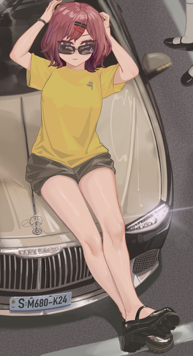 This is a pixiv picture whose title is 如果您記得有一期在車裡那這期就是在車外.