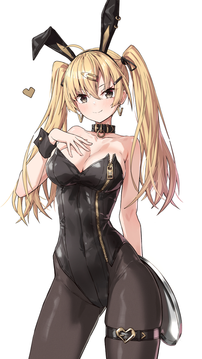This is a pixiv picture whose title is デカジッパー黒金バニーちゃん.
