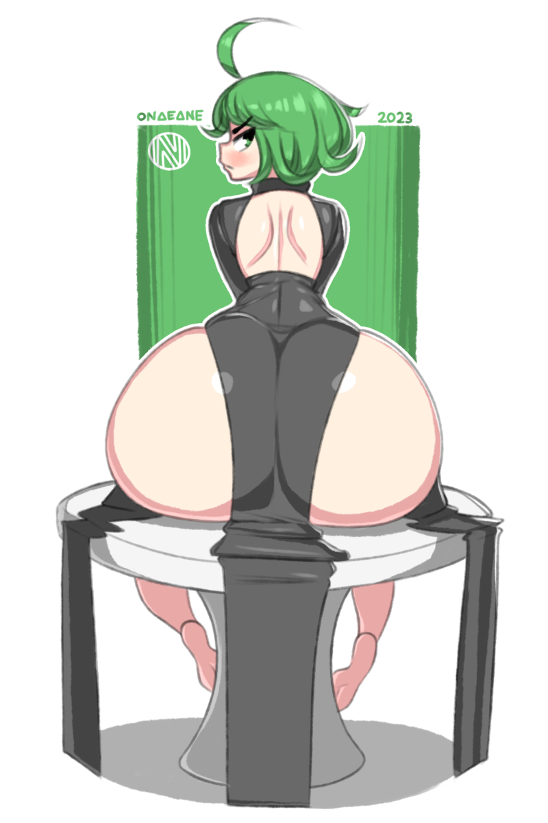 This is a pixiv picture whose title is Tatsumaki.