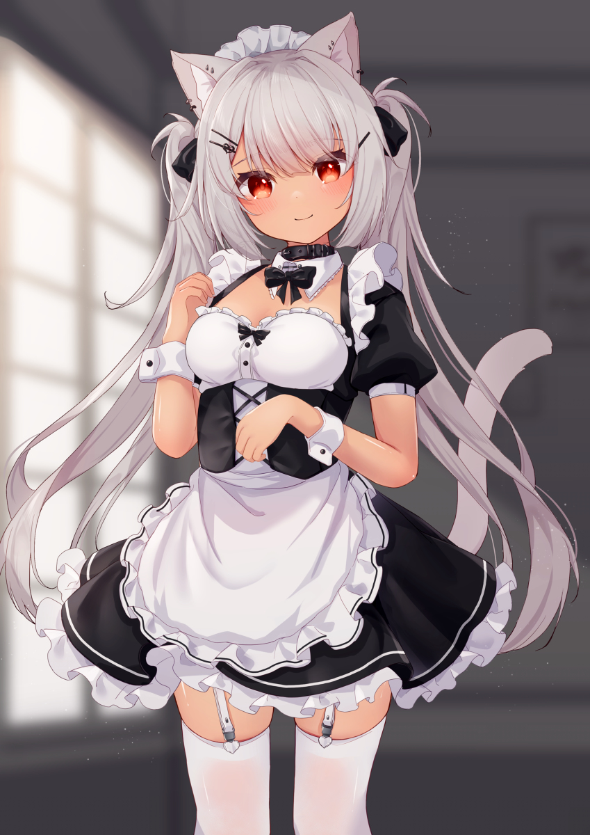 This is a pixiv picture whose title is 褐色メイドねこちゃん.