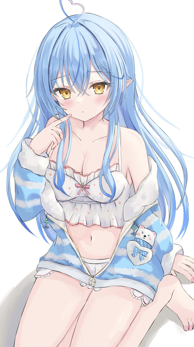 This is a pixiv picture whose title is ラミちゃん新衣装.