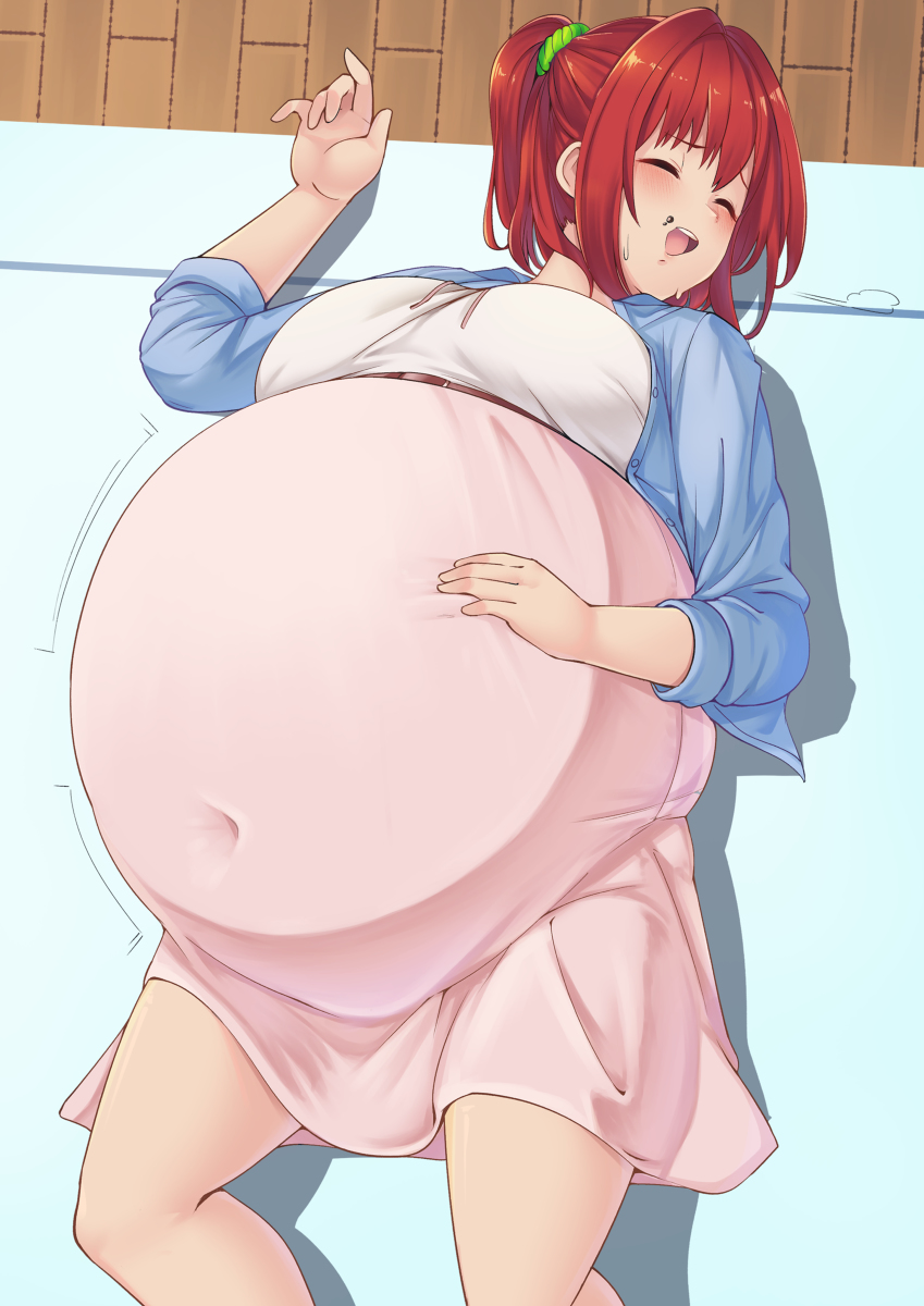 This is a pixiv picture whose title is 見たことないくらいお腹が膨れた入華ちゃん.