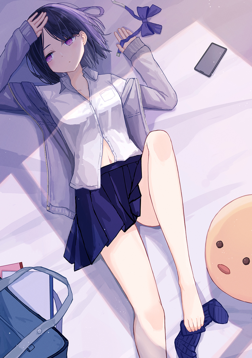 This is a pixiv picture whose title is 怠惰.