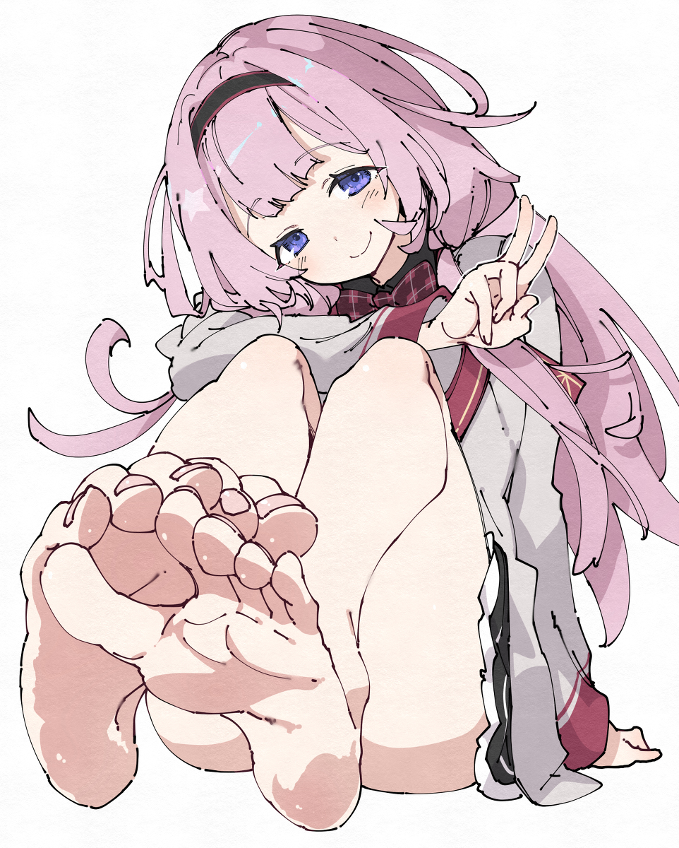 This is a pixiv picture whose title is 周央サンゴさん.