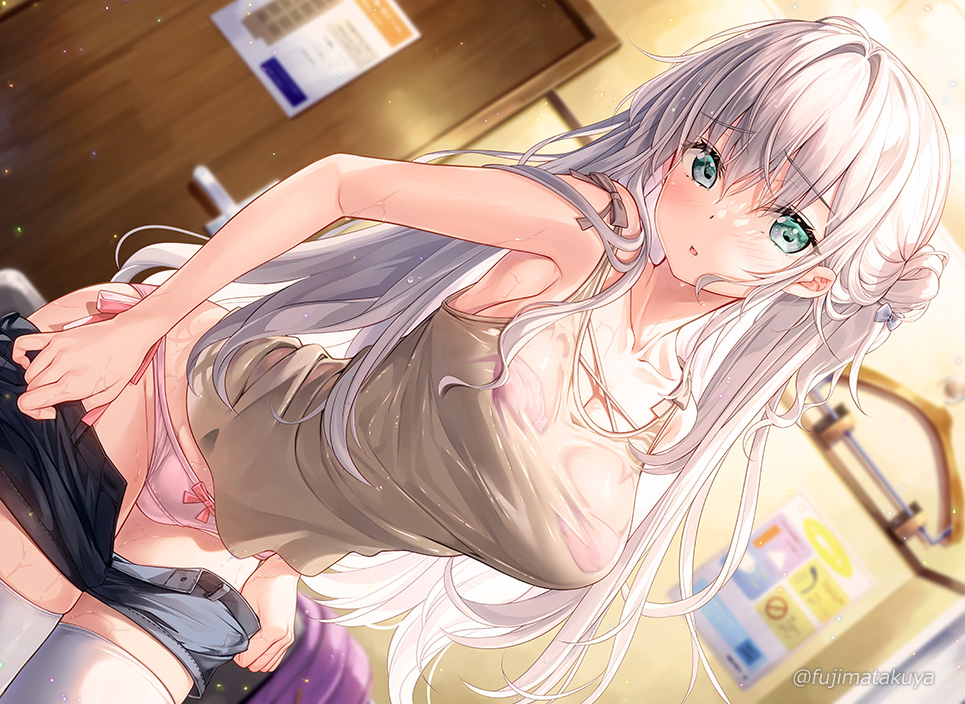 This is a pixiv picture whose title is うわぁ……下着まで濡れちゃってる。.