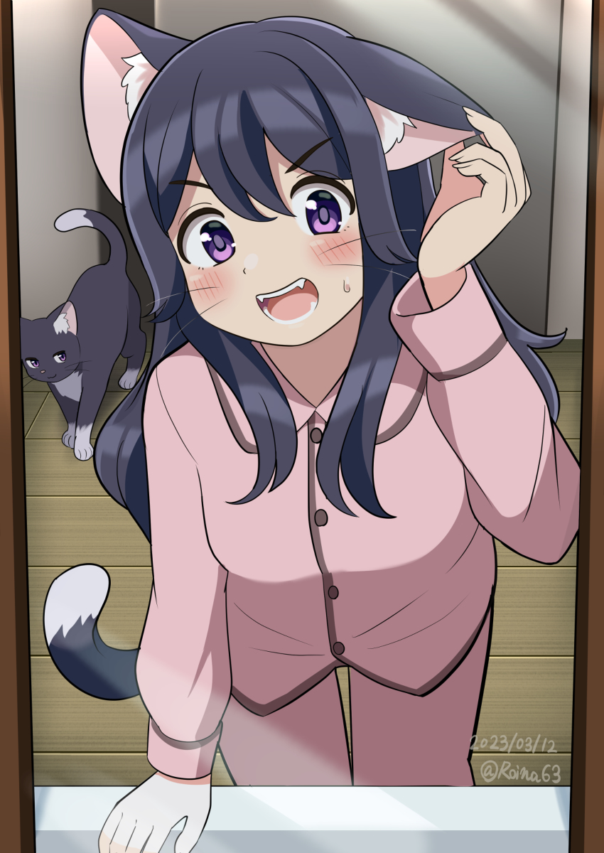 This is a pixiv picture whose title is 寝起きのネコ化.