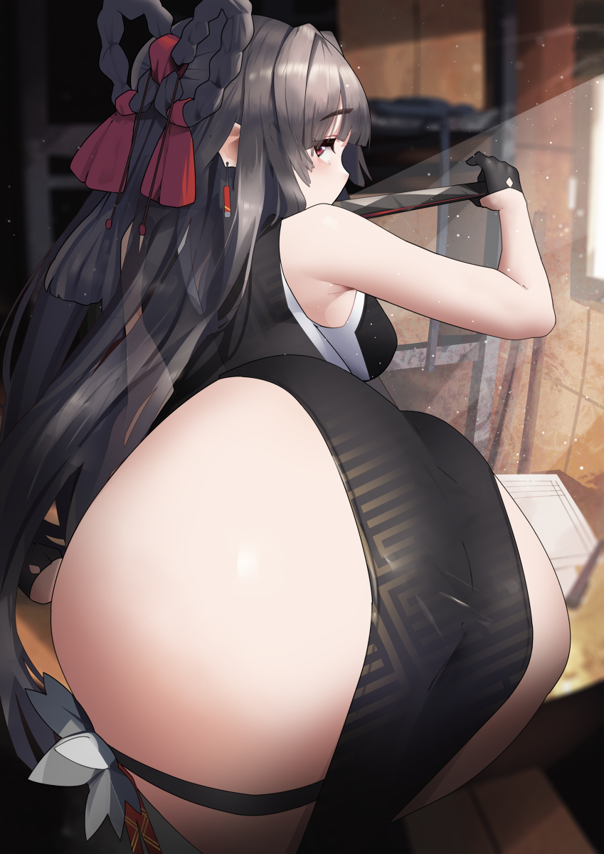 This is a pixiv picture whose title is Nikke Yan(ヤン).