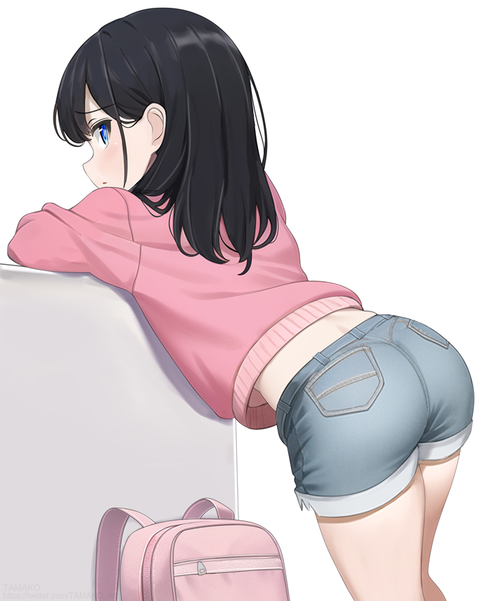 This is a pixiv picture whose title is こちらの視線に気が付いて警戒してくるJS5....