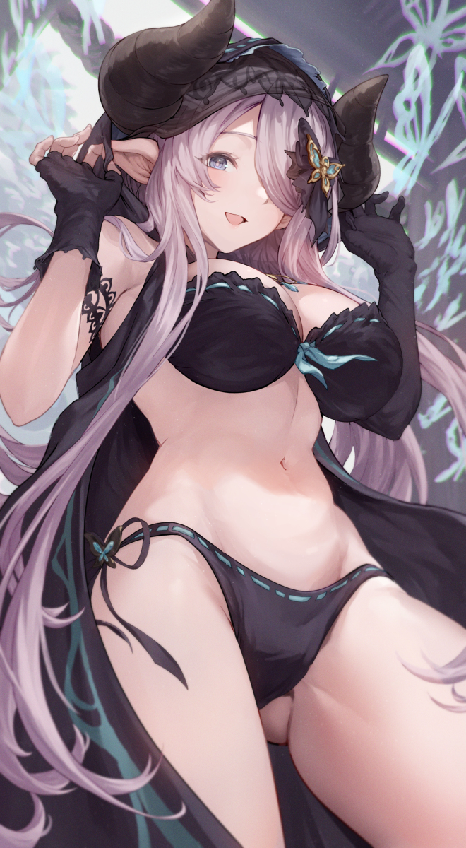 This is a pixiv picture whose title is 黒蝶夢幻衣着てもらった.