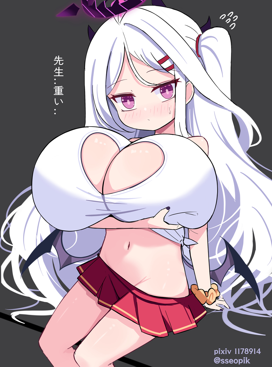 This is a pixiv picture whose title is 巨乳.
