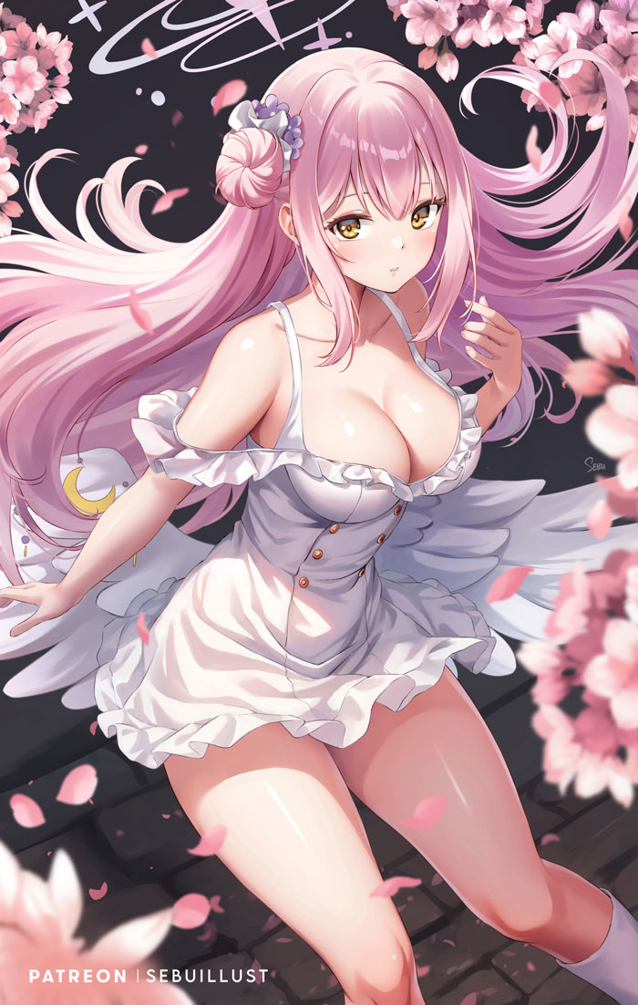 This is a pixiv picture whose title is 聖園ミカ(桜).