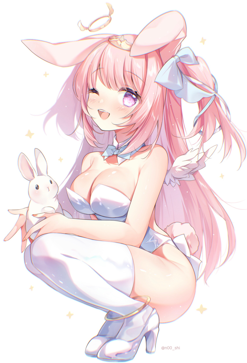 This is a pixiv picture whose title is 👼~🐇.