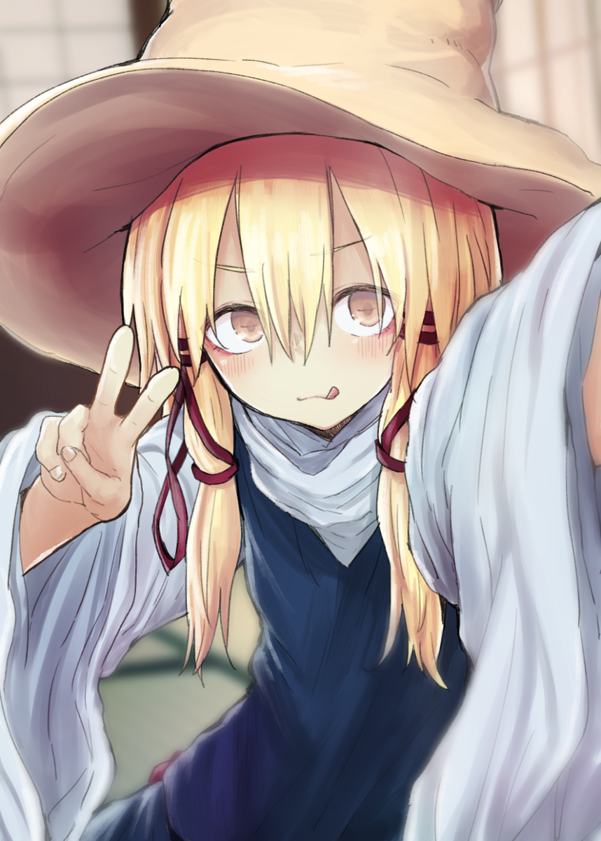 This is a pixiv picture whose title is 自撮り諏訪子様.