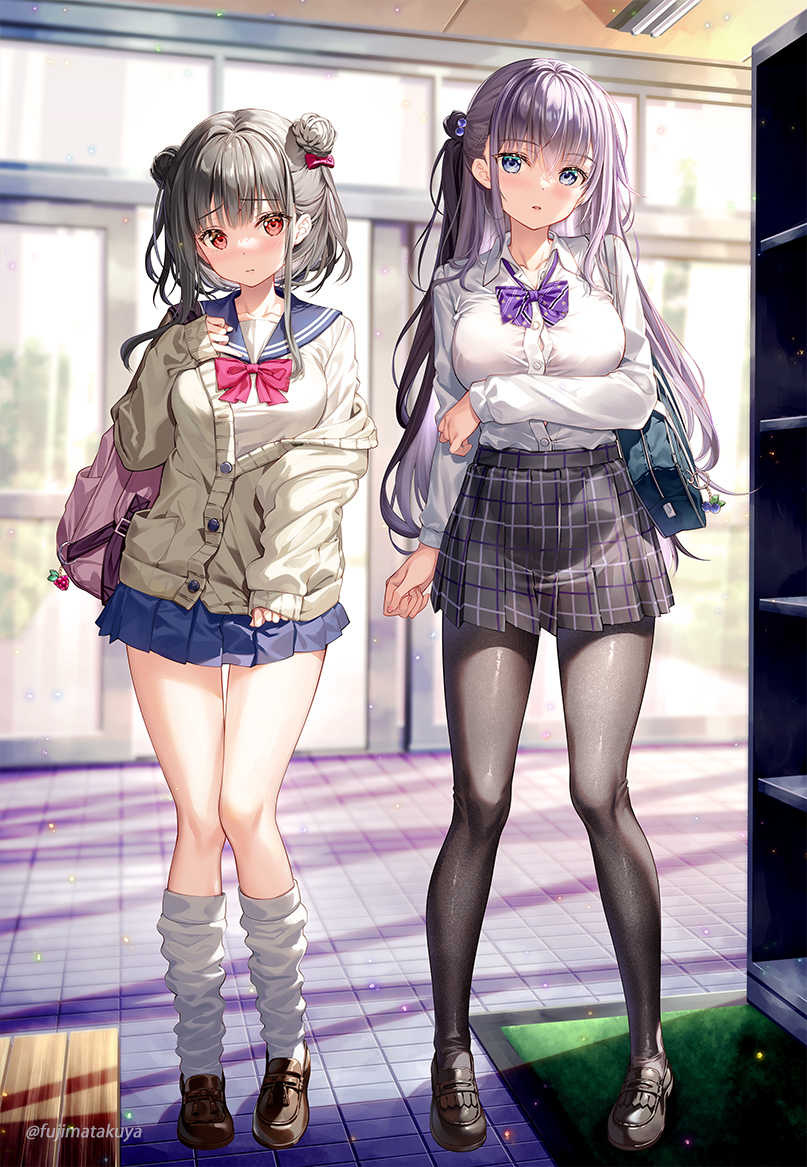 This is a pixiv picture whose title is ぶかぶかとぴちぴち.