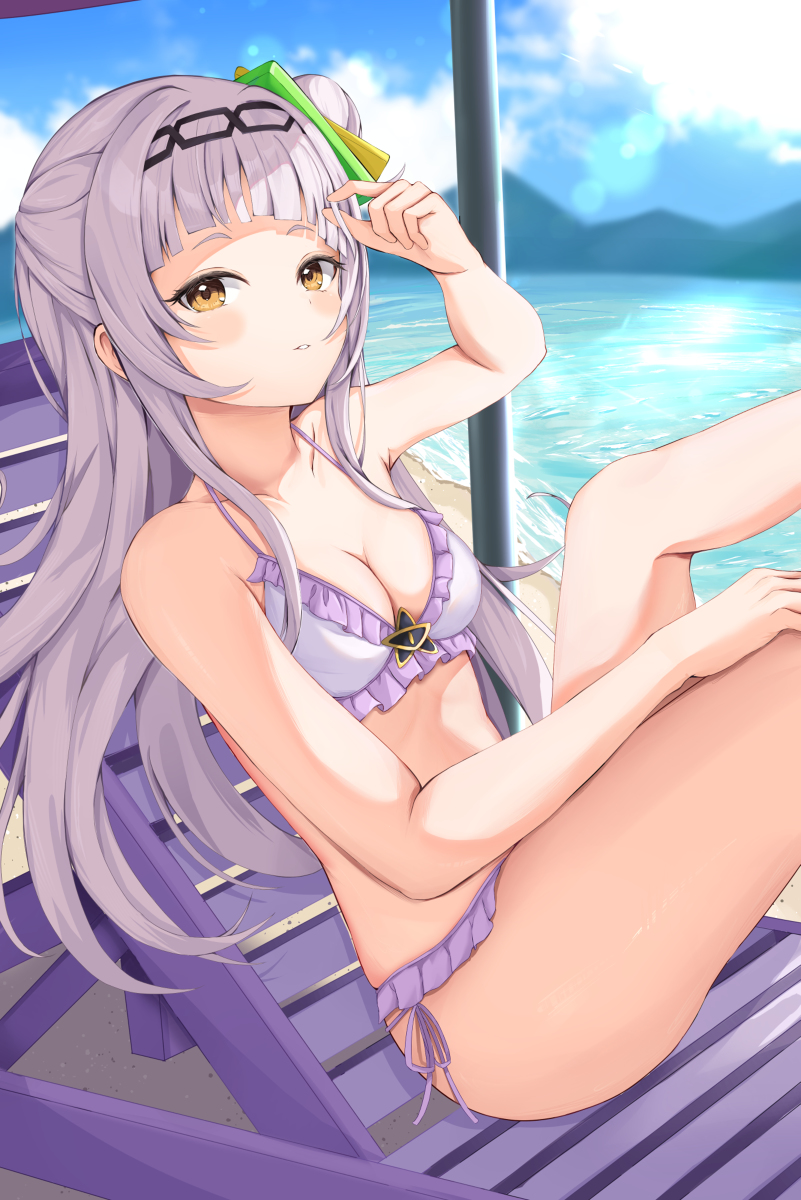 This is a pixiv picture whose title is 一足早めの水着！.