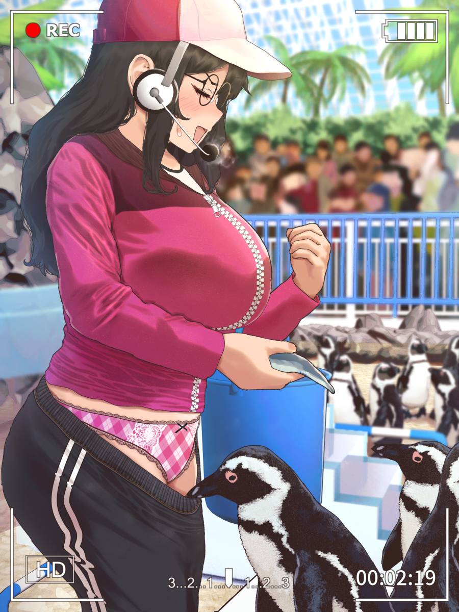 This is a pixiv picture whose title is ペンギンが言うことを聞かないショーのお姉さん.