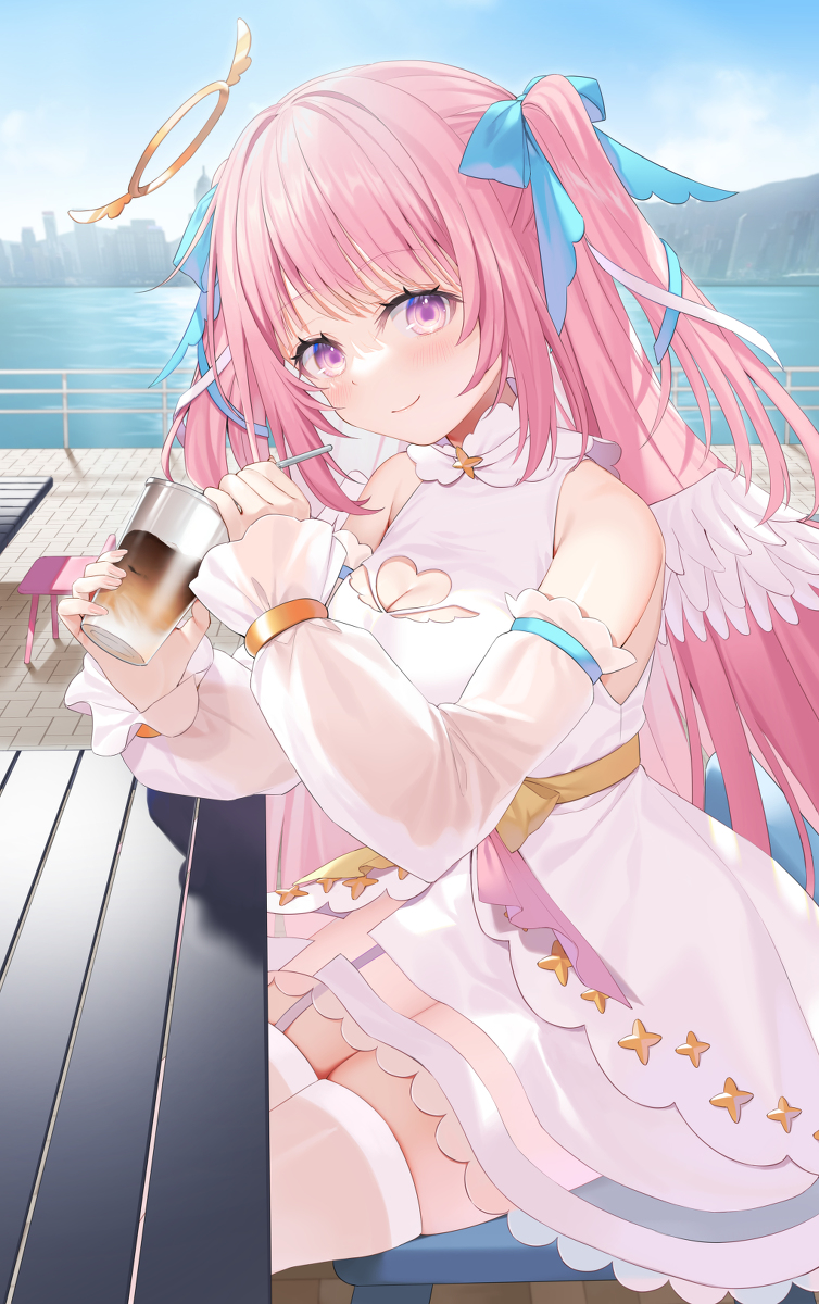This is a pixiv picture whose title is 海辺のカフェ.