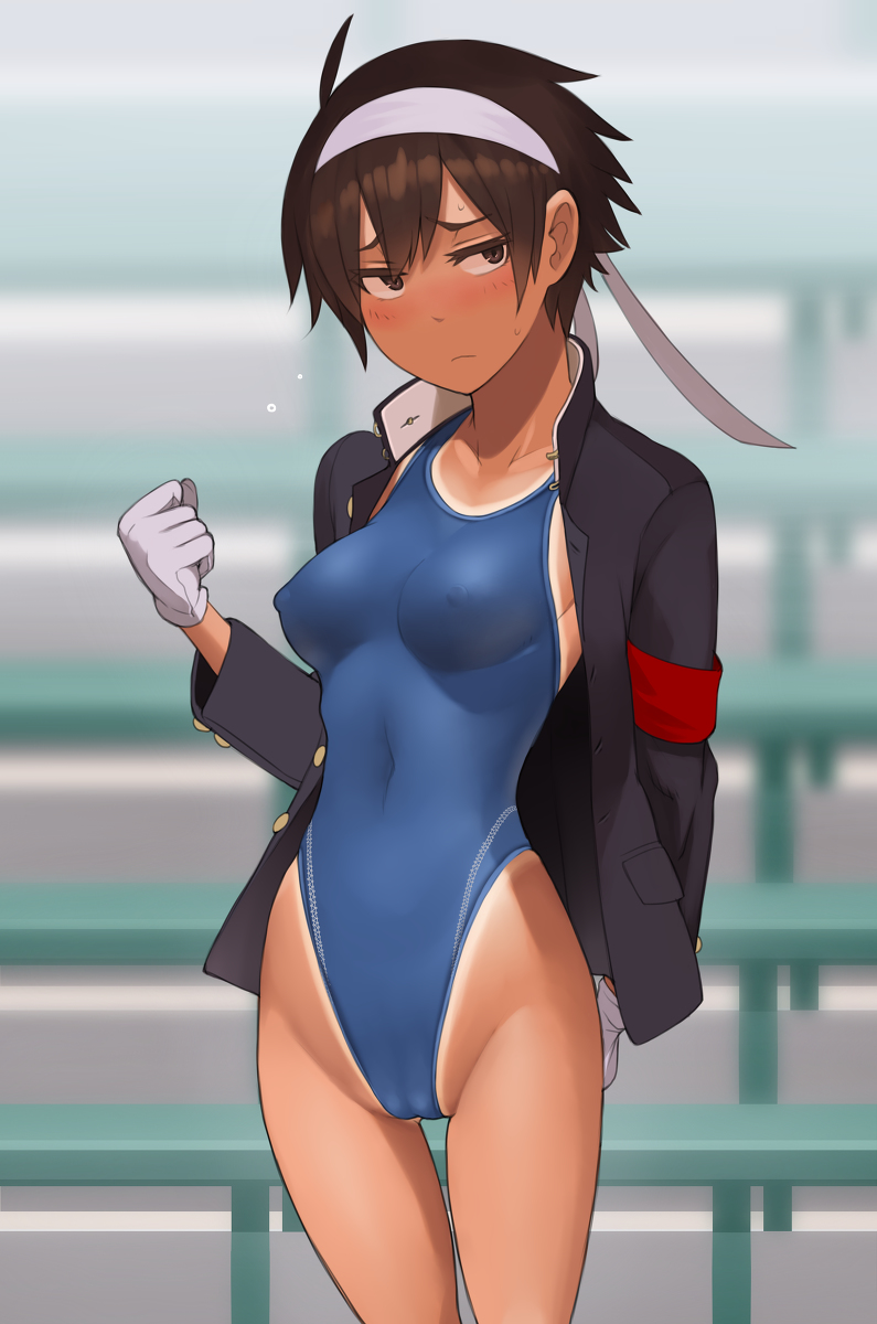 This is a pixiv picture whose title is 「団長‥何故自分だけこの格好なんでしょうか‥？」.