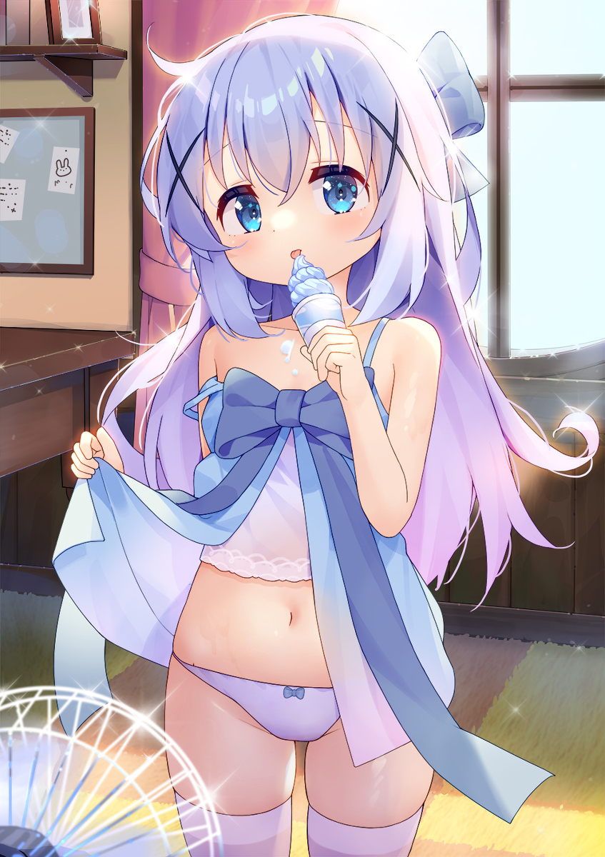 This is a pixiv picture whose title is アイスクリームを食べているチノちゃん.