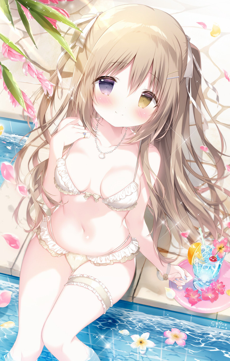This is a pixiv picture whose title is ふたりきりのプールサイド.