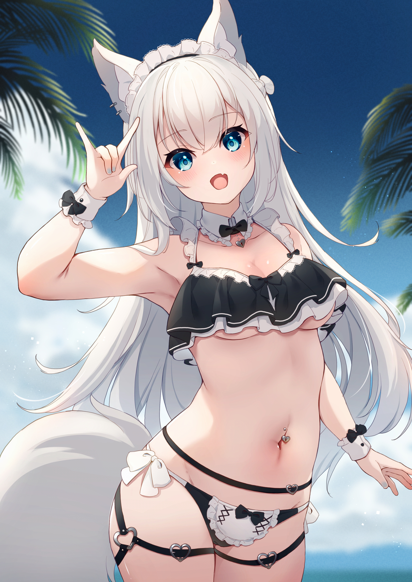 This is a pixiv picture whose title is メイドきつねちゃん.