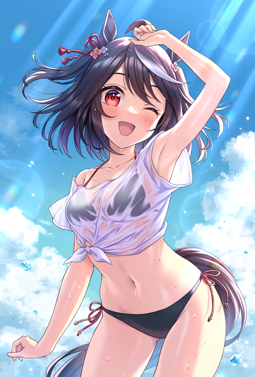 This is a pixiv picture whose title is 海にきらめくキタちゃんスマイル.