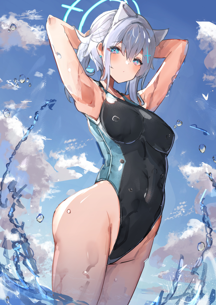 This is a pixiv picture whose title is 水着シロコ.